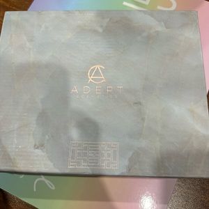 Adept double sided marble palette